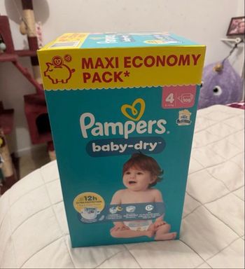 Pampers baby dry taille 4