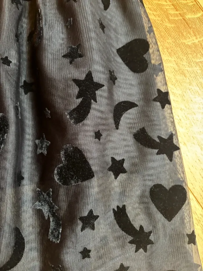 Jupe noire H&M 110/116 - Portée 1 fois - photo numéro 3