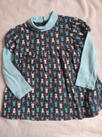 Robe motif lapin.