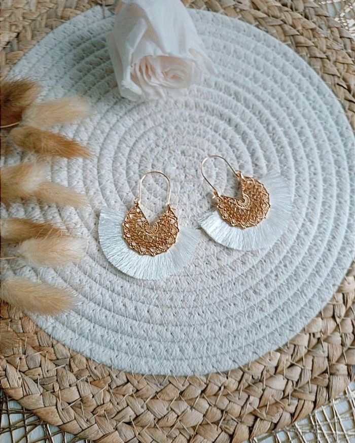 🌸 Très jolies boucles d'oreilles 🌸 - photo numéro 4