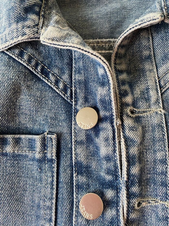 Veste en jean 🐰 - photo numéro 3