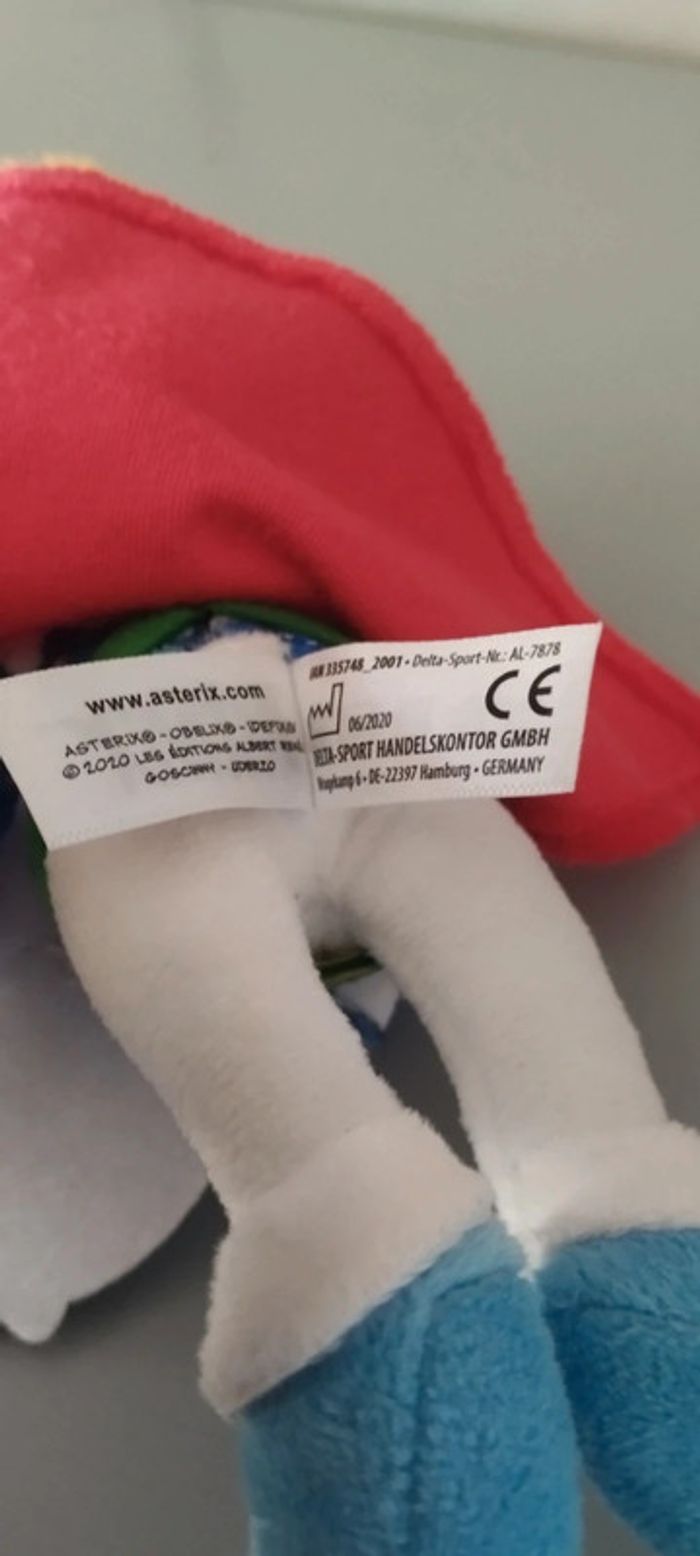 Peluche Assurancetourix - photo numéro 5