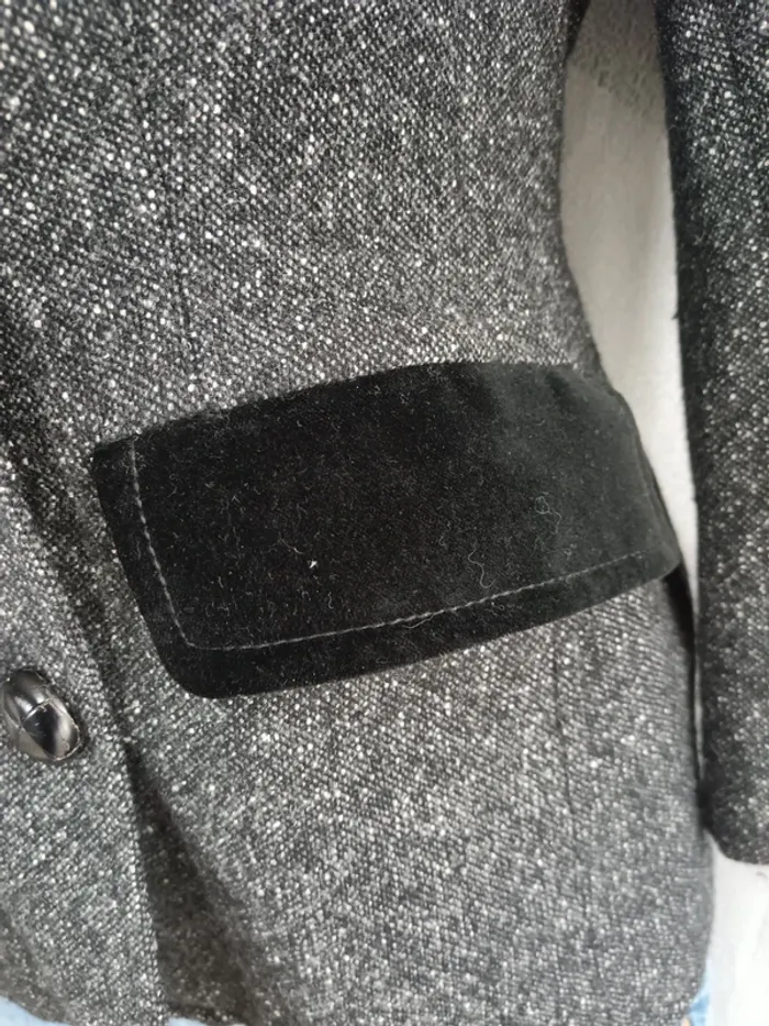 Gaultier junior "Blazer gris chiné et Velour noir" taille 40 - photo numéro 8