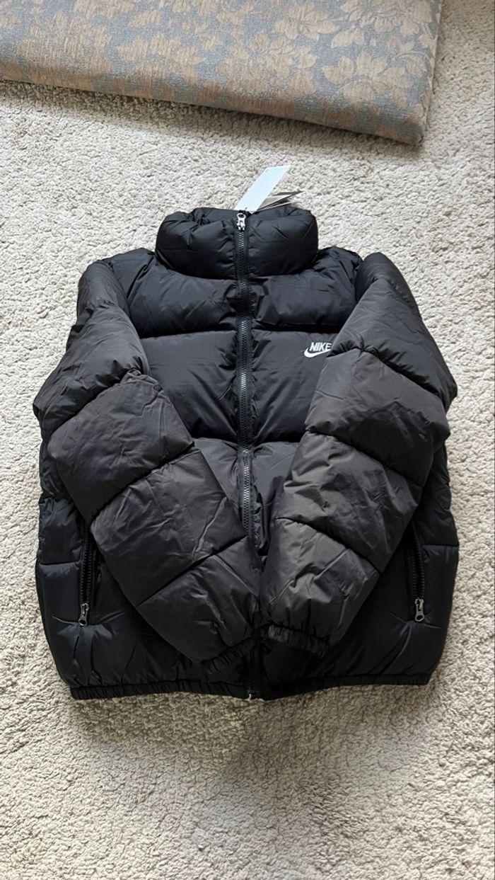 Doudoune Nike - photo numéro 2