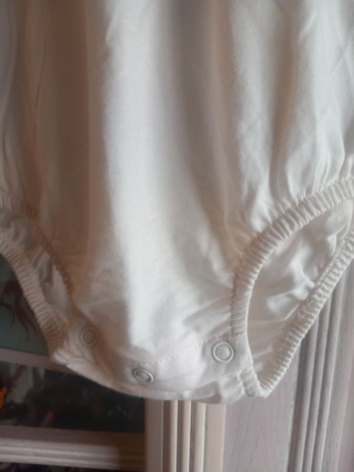 Bodie et Tee-shirt 3 ans - photo numéro 4