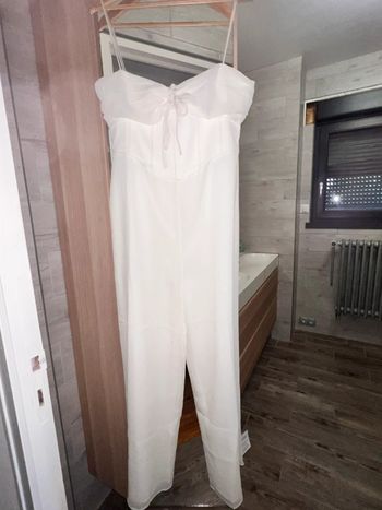 Combinaison mousseline ivoire  ASOS design taille 44 neuve et étiquetée