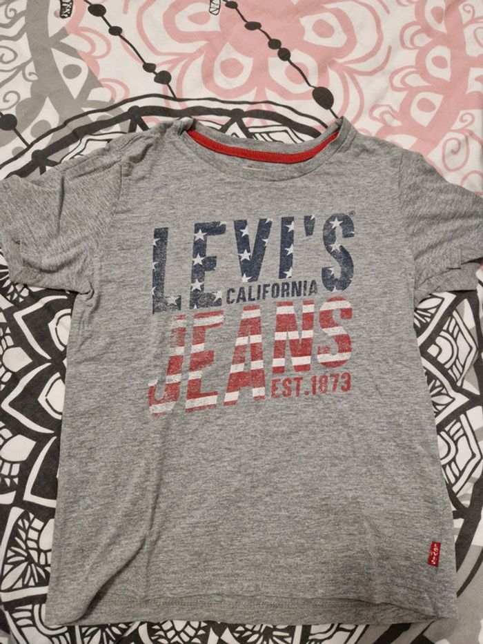 Tee shirt levis 8 ans