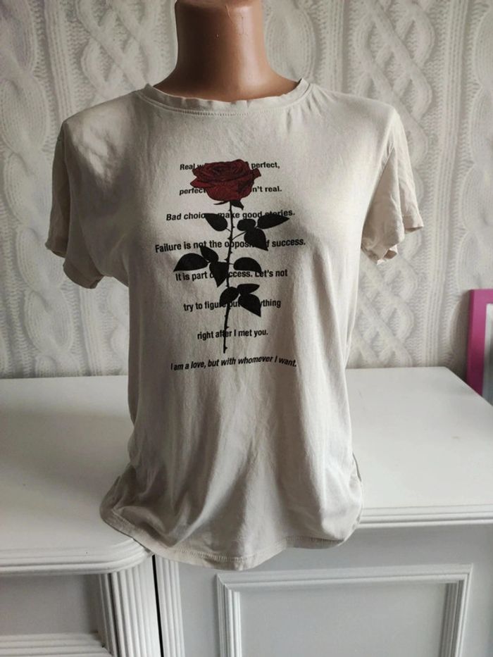 T-shirt taille M Bershka