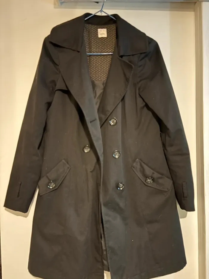 Jolie Trench noir Camaïeu taille S-36 en très bon état - photo numéro 2