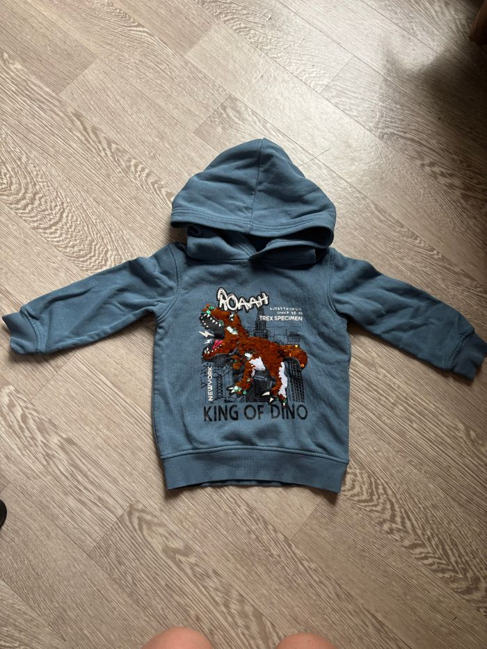 Sweat-shirt à capuche dinosaure