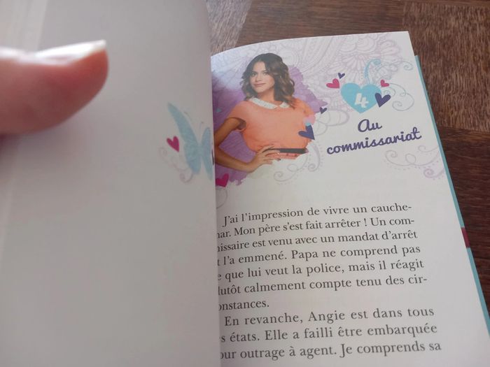 Livre de poche bibliothèque rose "violetta" - photo numéro 4