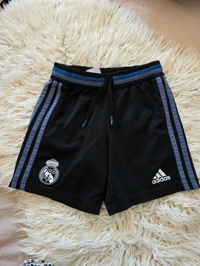 Short adidas