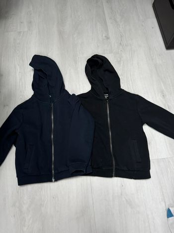 Lot Sweat zippé kiabi 6 ans
