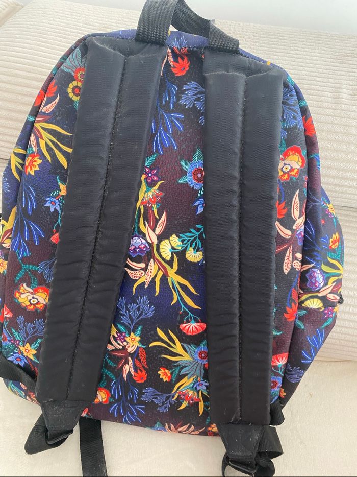 Cartable Eastpak - photo numéro 5