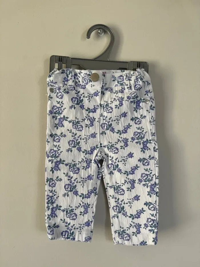 👖 jeans à fleurs - bébé fille - 6 mois - 67 cm - Pommette - très bon état