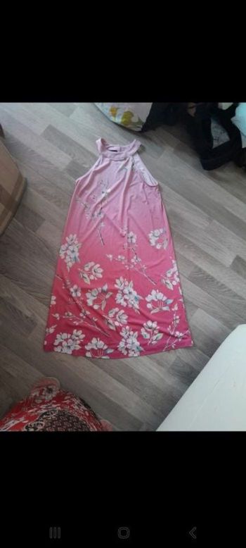Robe fleurie taille XS