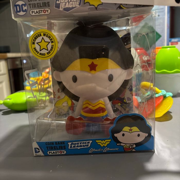 Tirelire Wonder woman
