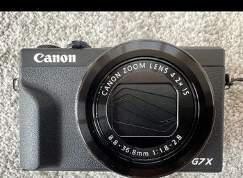 Canon Powershot G7X Markii Mark III avec 2 batteries , 1 chargeur et une carte mémoire 128Go en parf