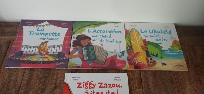 Lot livres macdo 2019