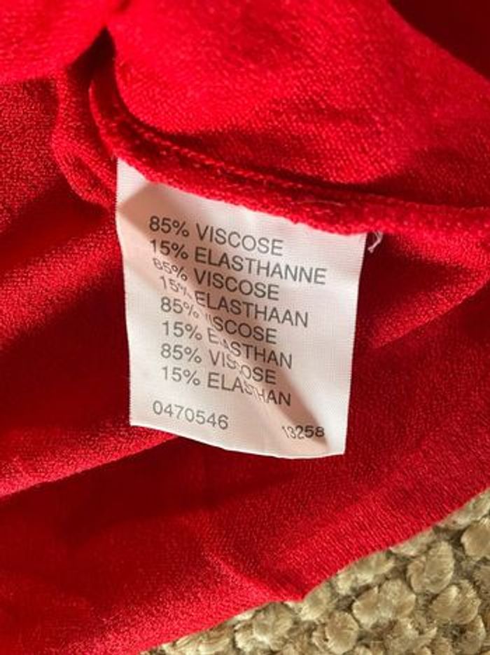 Pull manches courtes rouge - photo numéro 4