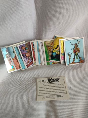 37 stickers panini Astérix et Obélix 1987