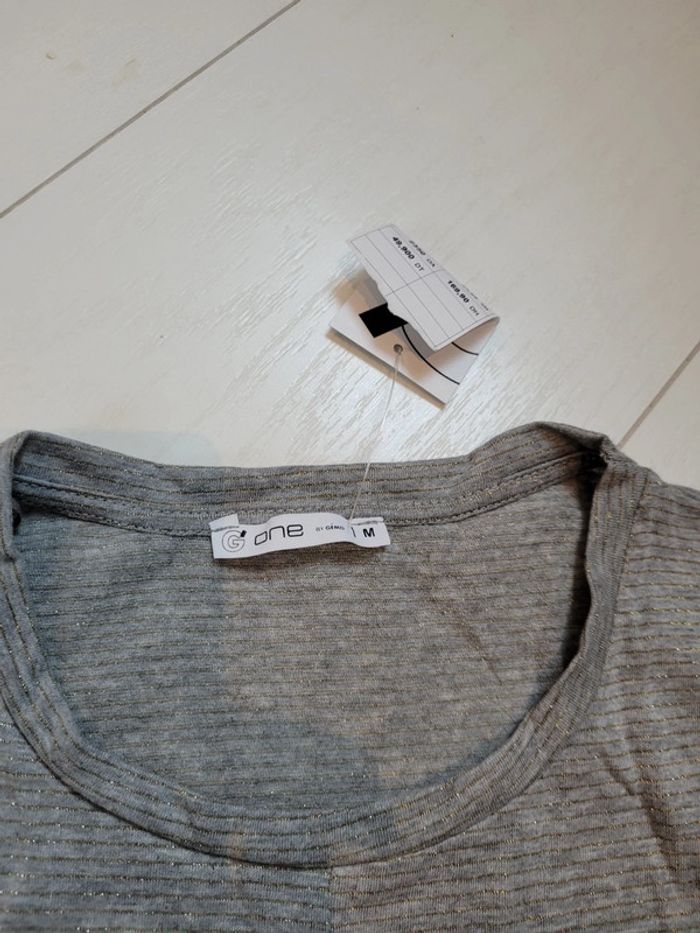 Tee shirt - photo numéro 2