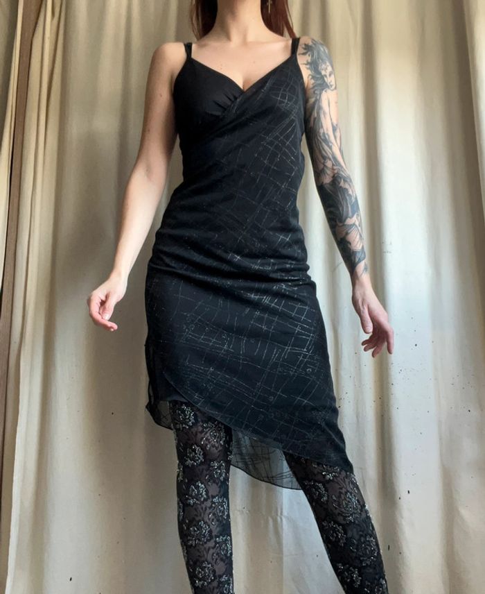 Robe asymétrique mesh paillettée Goth 🦇 vintage y2k - Taille S/M - photo numéro 6