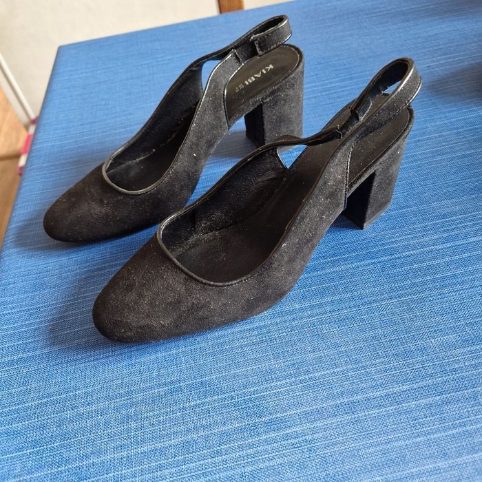 T39 sandales a talon carré