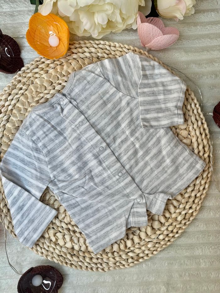 Teeshirt manches longues Kiabi 3 mois - photo numéro 4