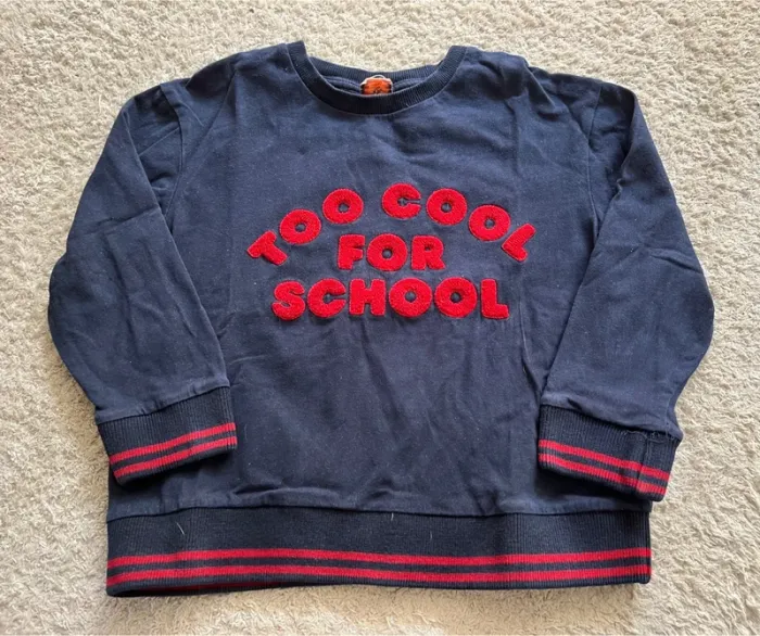 sweat léger bleu marine taille 6 ans marque Tape à l’œil