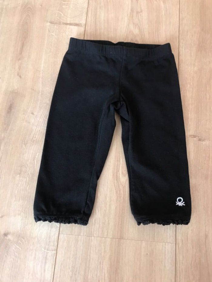 Pantacourt Benetton taille 3/4 ans neuf