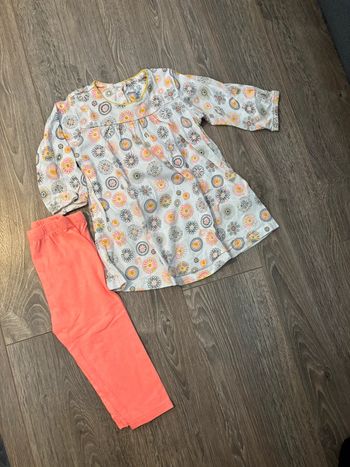 Ensemble robe + legging en 12 mois