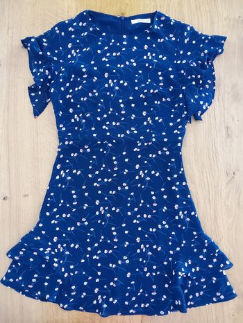 Robe bleu à motifs floraux Mango