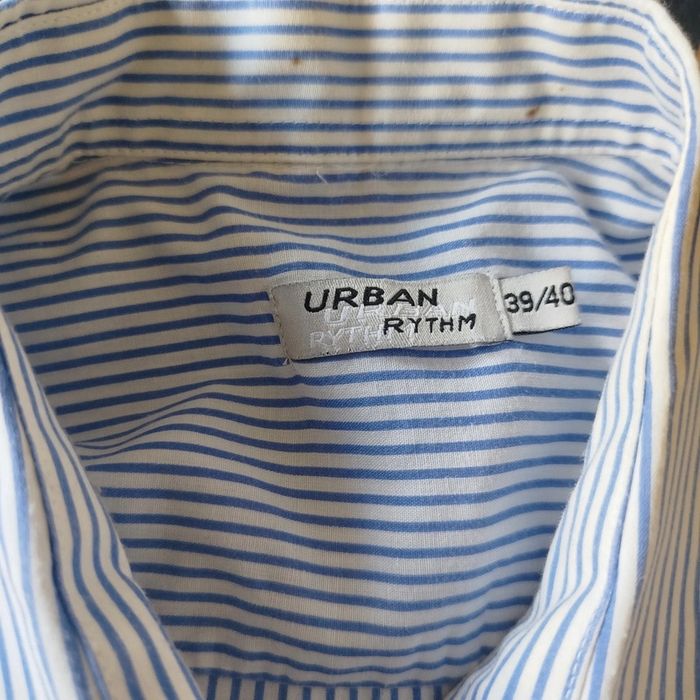 Chemise rayée blanc/bleu (tâchée) | Urban rythm | M - photo numéro 2