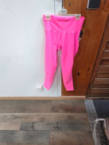 Legging de sport rose fluo