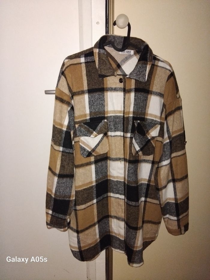 Chemise d'hiver chaude avec un design magnifique et attrayant, taille 2XL