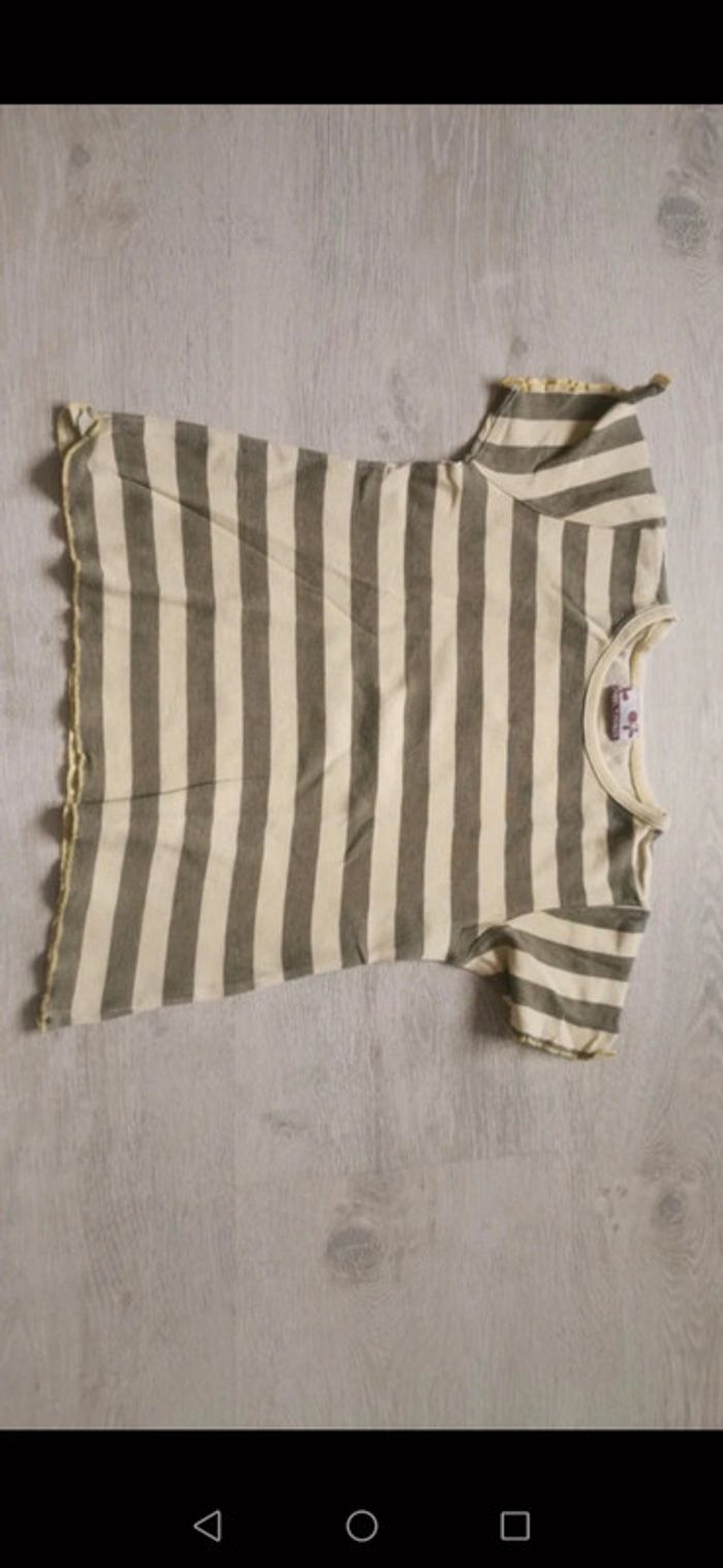 T-shirt vynil fraise 6 ans