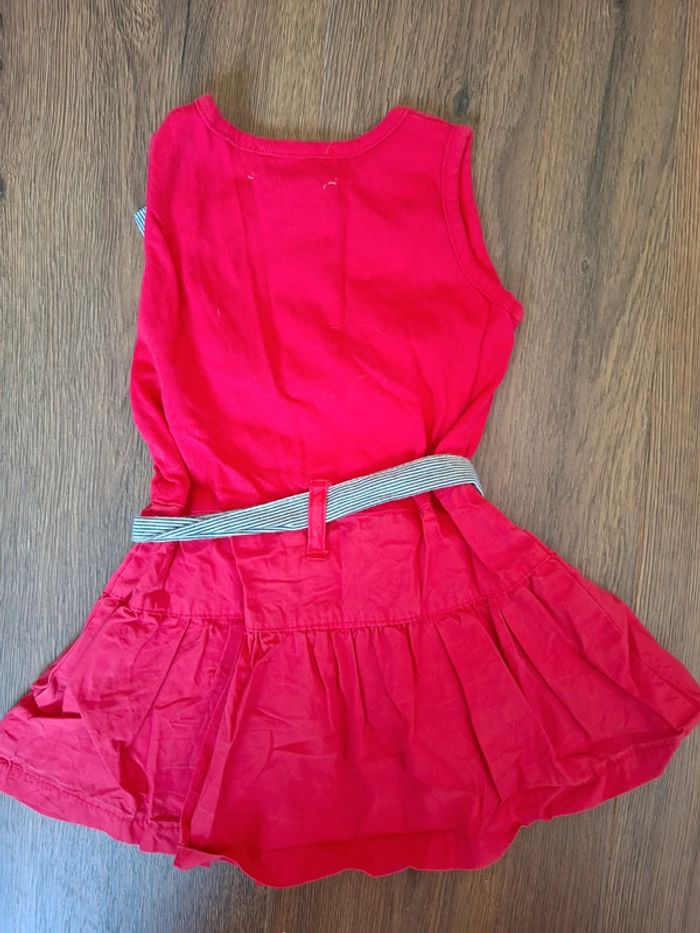 Robe rouge - photo numéro 2