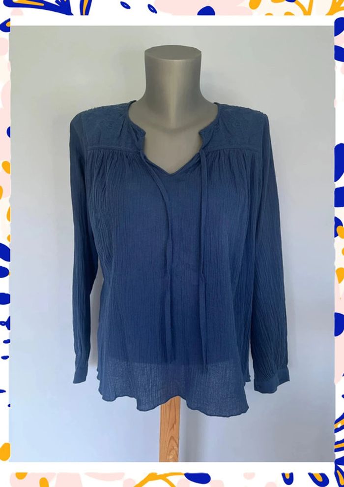 Blouse bleue brodée Comptoir des Cotonniers – Taille M – Élégante & légère