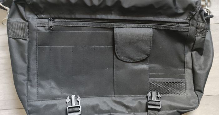 Sacoche ordinateur noir neuve - photo numéro 4