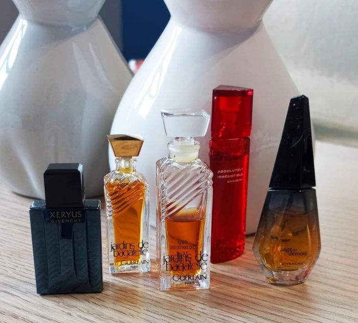 Lot de miniatures de parfum  Guerlain