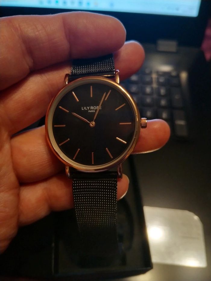 Montre nous pour femme - photo numéro 2