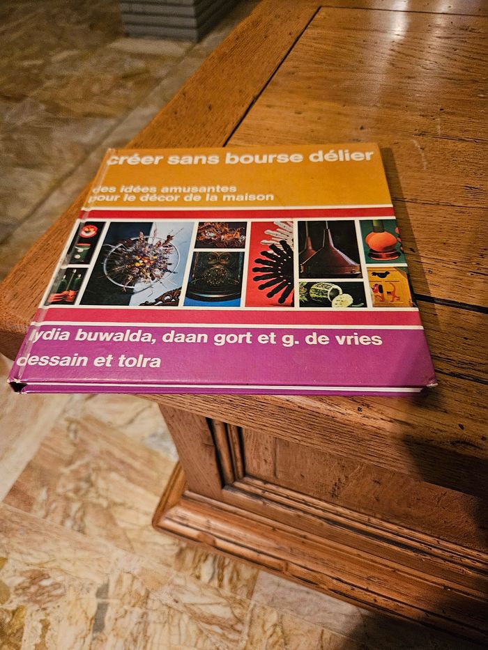 Livre pour décoration de la maison vintage