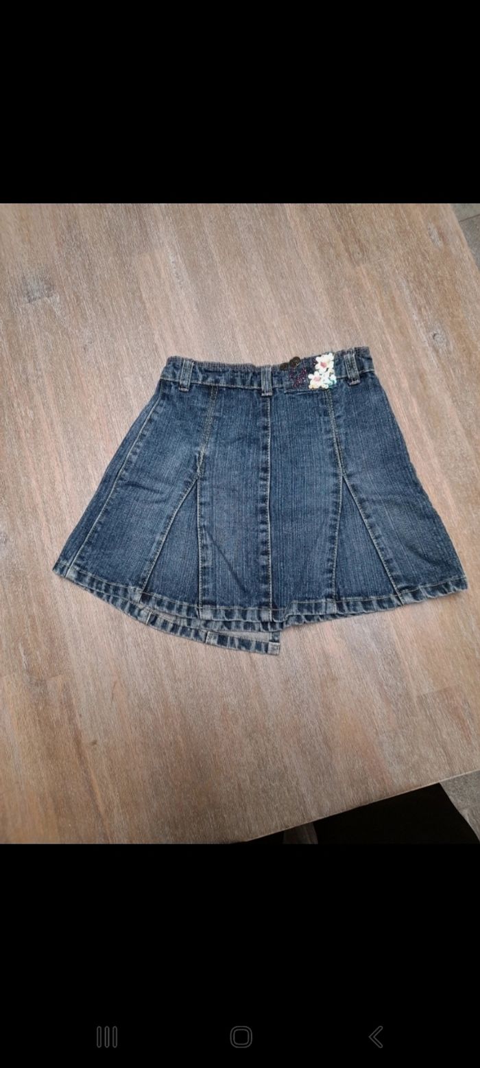 Jupe 6 ans - photo numéro 3