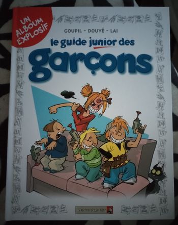 BD rigolote "Le guide junior des garçons" neuve