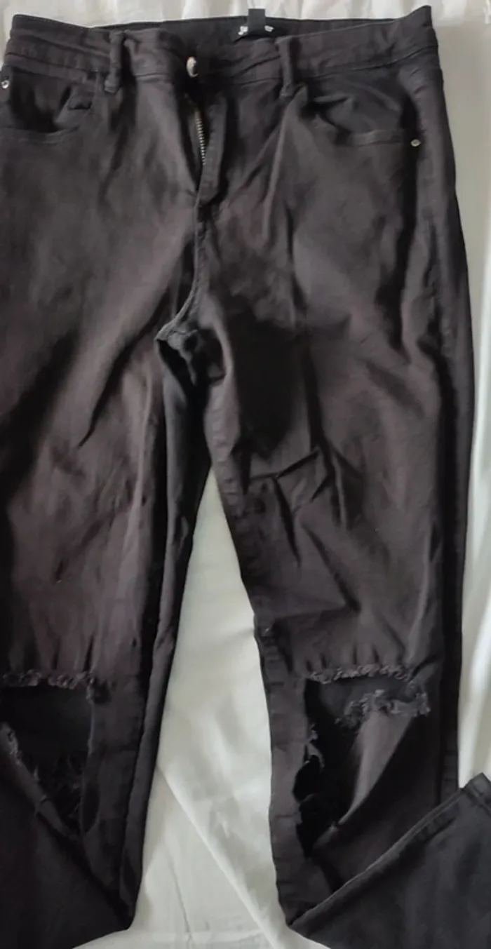 Jean 👖 femme troué