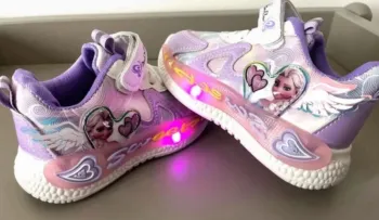 Baskets Frozen avec lumière pointure 24