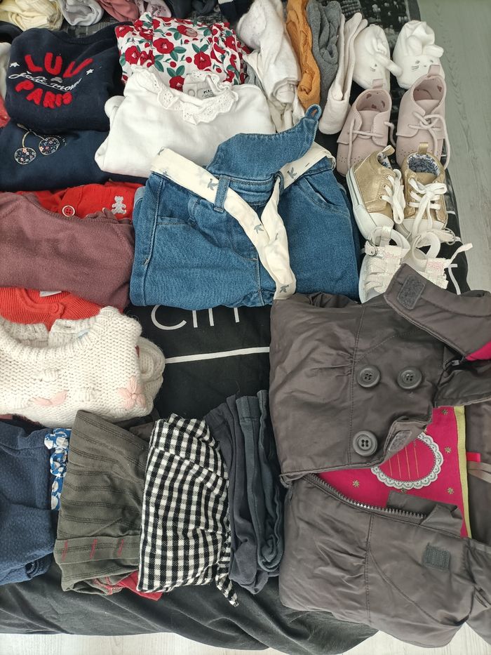 Lots vêtements fille 6 mois - photo numéro 2
