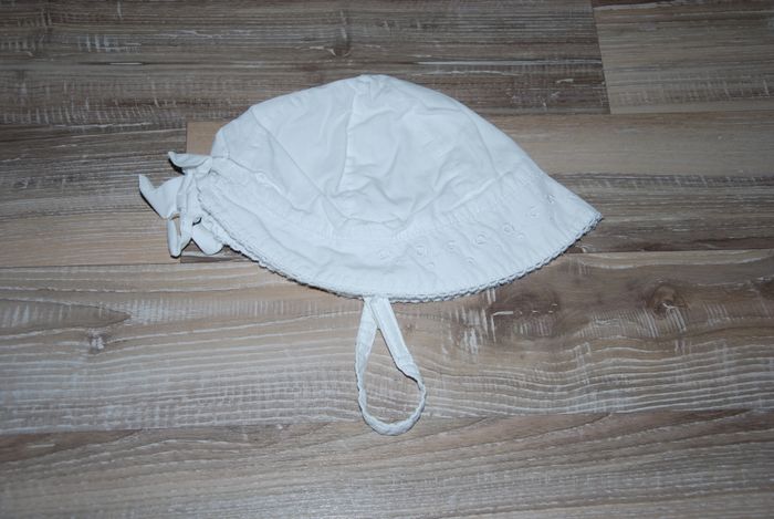 bob chapeau de soleil bébé okaidi taille 45 (6-12 mois) blanc
