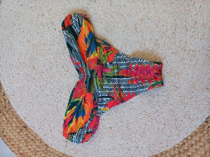 Lot de 2 bas de maillot de bain M - photo numéro 8